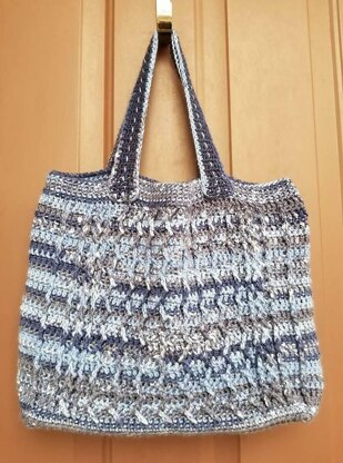 Cabled Zig Zag Bag
