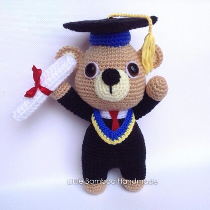 Graduation Bear