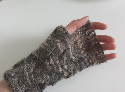 Héloïse Fingerless Mittens