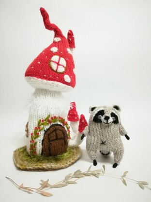 Toy Little Cute Raccoon 11 Inch With Mushroom House For Kids Room