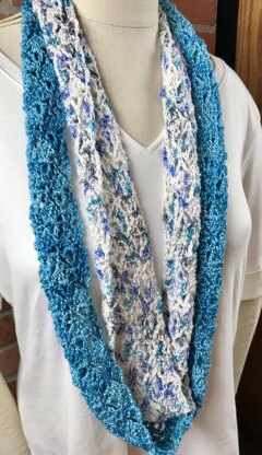 The Crow's Feet Lace Scarf
