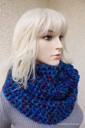Puff Stitch Infinity Scarf With Flower