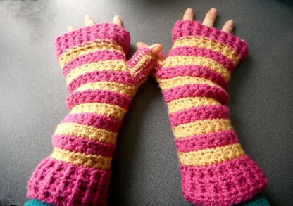 Stars and stripes fingerless mitts