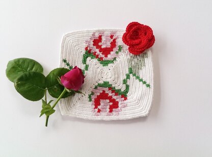 Coaster with roses
