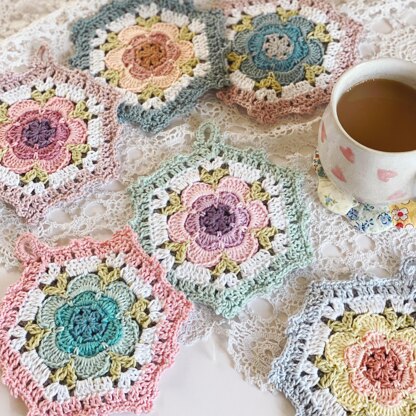 Painted Anemone Doily and Potholder