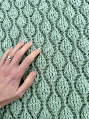 Trailing Leaves Blanket