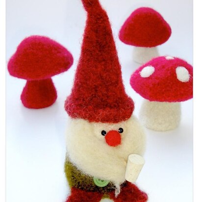 Felted Woolly Gnome & Mushroom