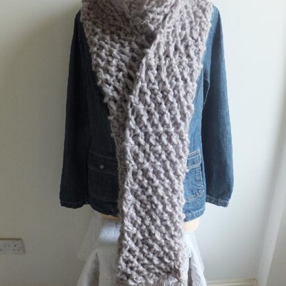 Finger Knit Lattice Scarf