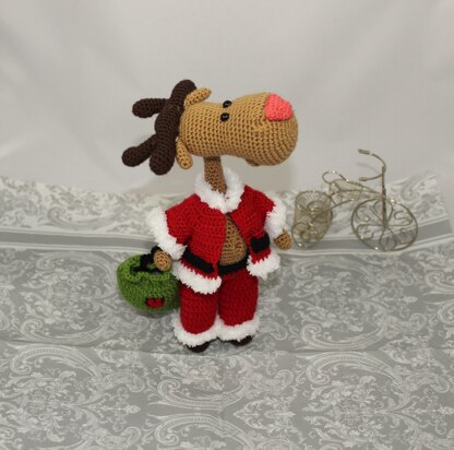 Santa Deer Amigurumi