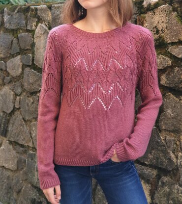 Arnaq Sweater