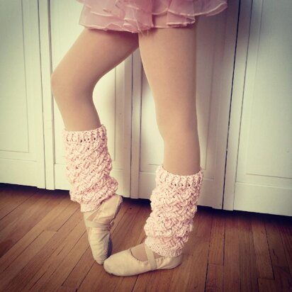 Diagonal Weave Leg Warmers