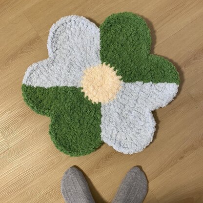 PDF Crochet Rug Pattern – 6-Petal Flower Rug, Handmade Pet Mat, Decorative Floor Mat DIY, Crochet Wall Art