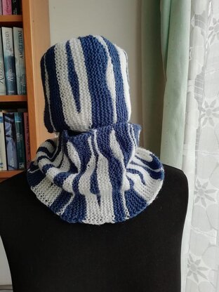 Katyerina hat and cowl