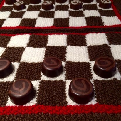 Chess or Draughts Placemats in Patons Smoothie DK