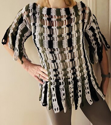 AVANT-GARDE SWEATER