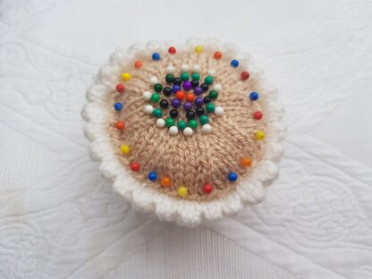 Knitted Cupcake