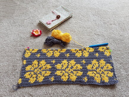 Dahlia pillow #2