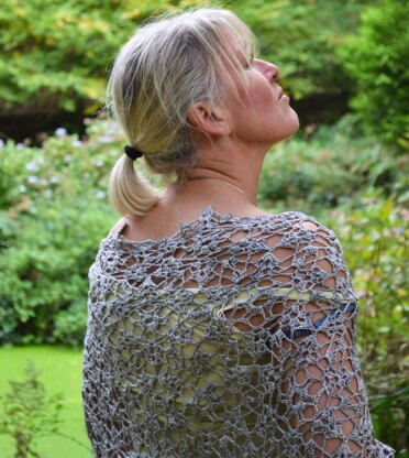 Tinuviel Crochet Shawl