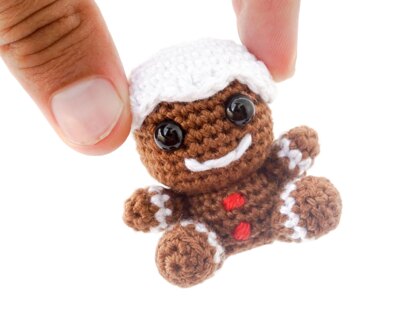 Mini Gingerbread Man Crochet Pattern