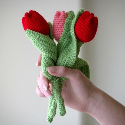 Amigurumi Flowers Tulips Red