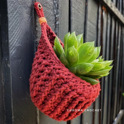 Ribbed Hanging Plant Pouch