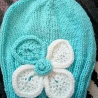 Child Flower Beanie - Easy Knitting Pattern