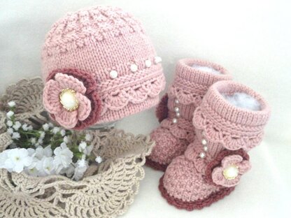 Knitting PATTERN Baby Girl Baby Hat and Booties with Flowers