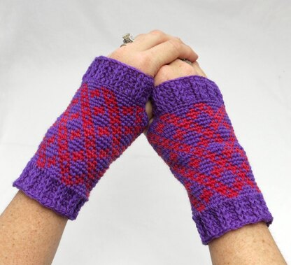 Women's Checkers Mitts