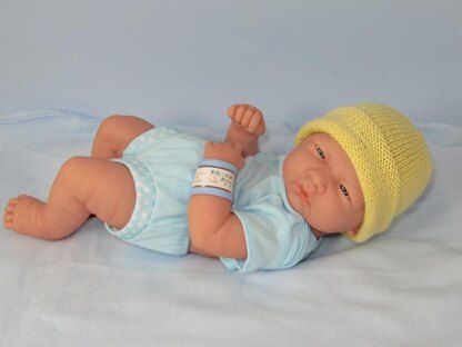 Preemie, Tiny and Newborn Baby Simple 4 Ply Beanie Hat