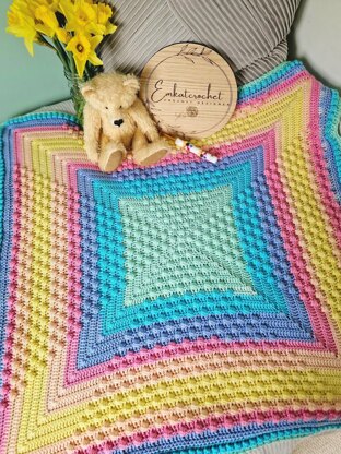 Kaleidobobble Baby Blanket