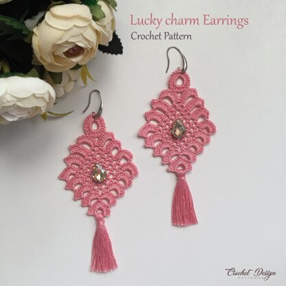 Lucky charm Earrings with tassels