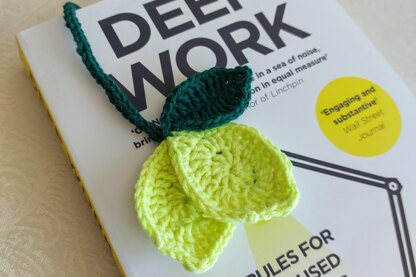 Lemons Bookmark