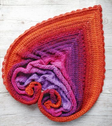 Hearts of the Rows Shawl