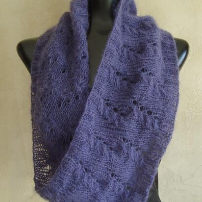 #104 Mohair Lace Mobius Cowl