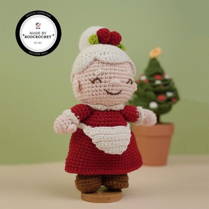 Mrs. Santa Claus Plush Toy Crochet Pattern