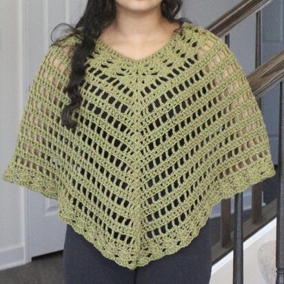 Charming Crochet Poncho Pattern