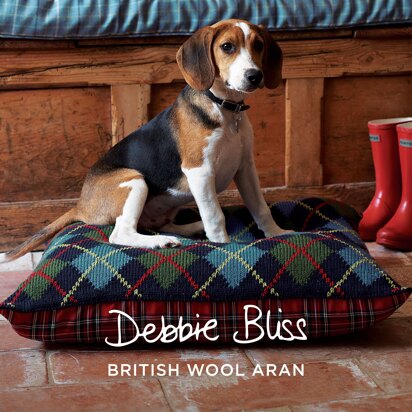 Argyle Bean Bag Dog Bed - Knitting Pattern for Pets in Debbie Bliss British Wool Aran by Debbie Bliss - knitting pattern