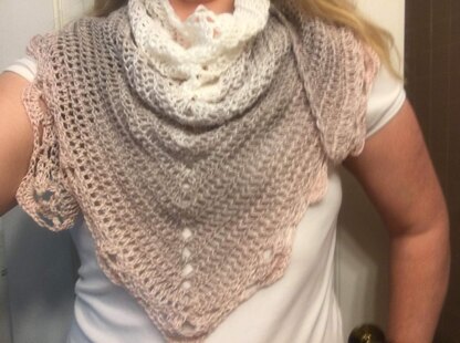 Pretty Little Thing Shawl