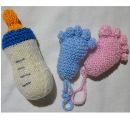 Baby feet and bottle knitting pattern