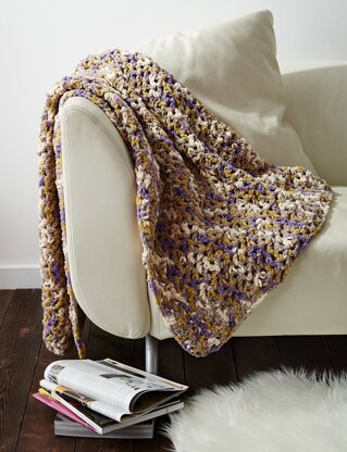 Easy Peasie Blanket in Bernat Blanket