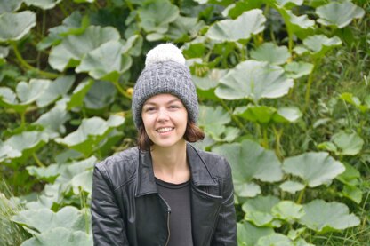 Gradient Cable Neck Cowl and Hat