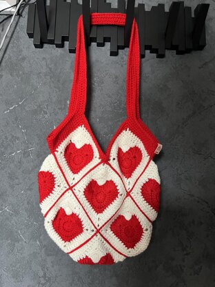 Heart Granny Tote bag