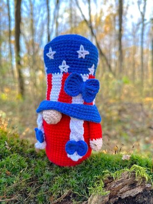 Patriotic gnome USA (girl_2)