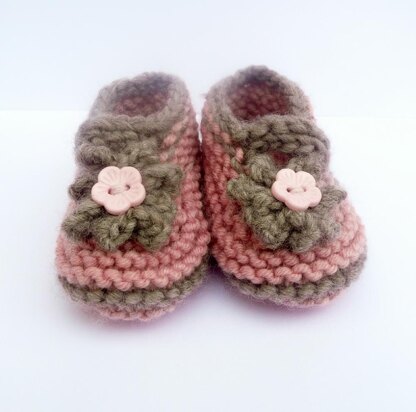 Simple Seamless Cute Classic Baby Shoes