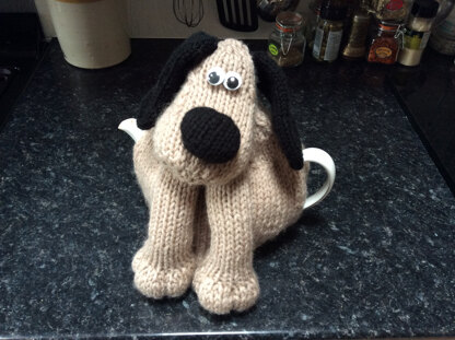 dog tea cosy