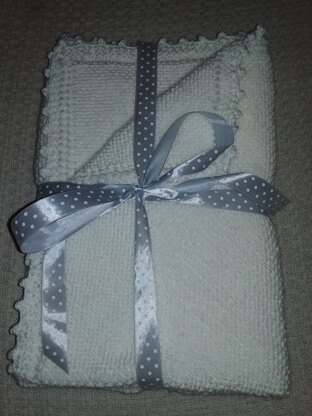 Cuddle Tight baby blanket