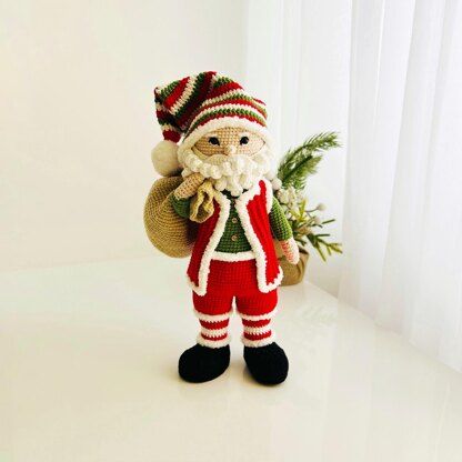 Santa Claus crochet pattern, amigurumi Santa Claus