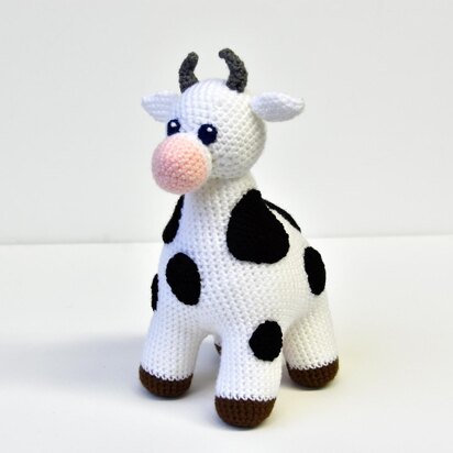 Cow Amigurumi