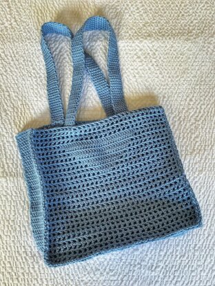 The Chelsea Tote Crochet pattern by Ella Burch