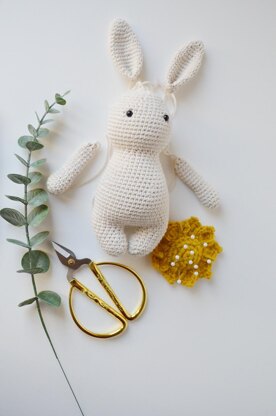 Amigurumi bunny toy